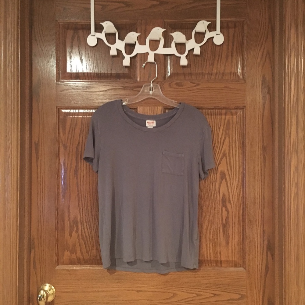 Missimo Co. Gray T-Shirt With Pocket